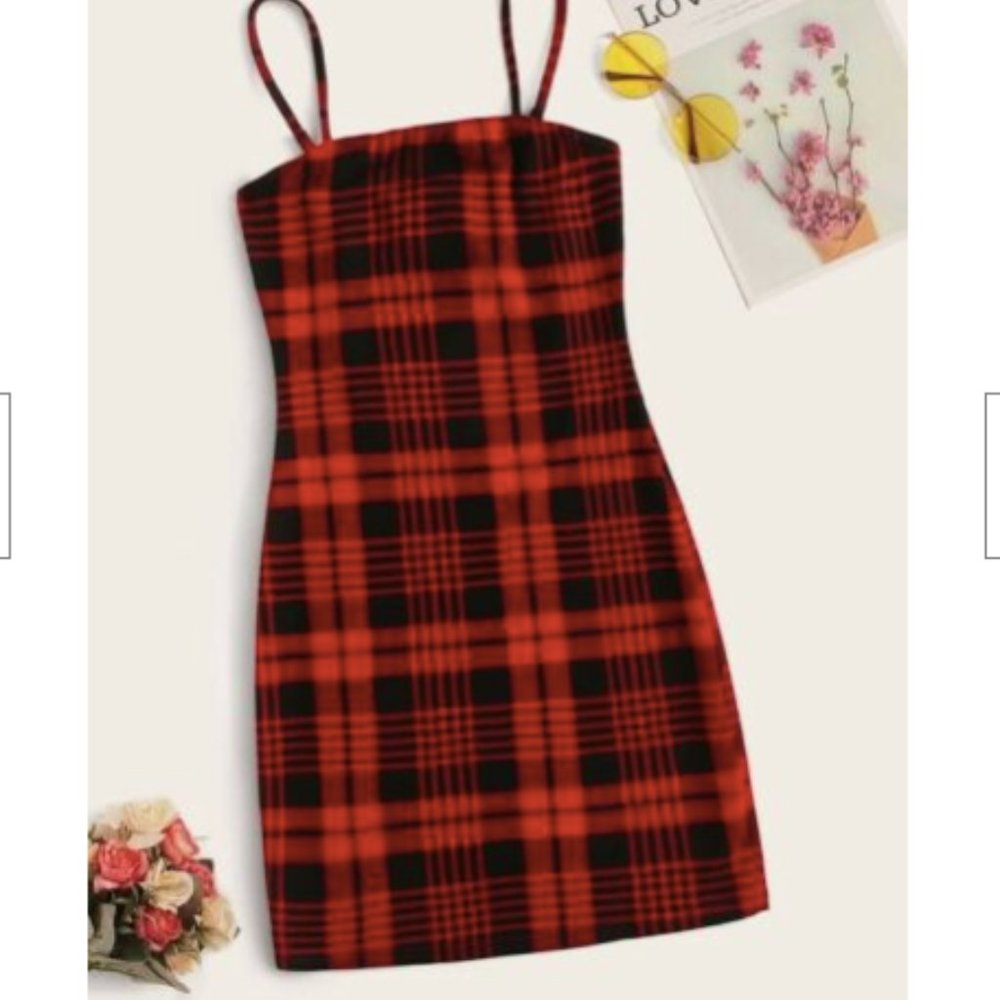 Red & Black Two Tone Tartan Pattern Dress Size M